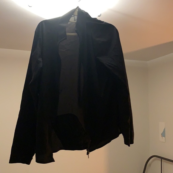 Lulu lightweight running jacket - Picture 3 of 4